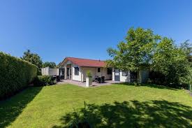 Ferienhaus Mit 2 Badezimmer Nur 10 Gehmin Vom Strand Grosser Garten Beachpark 26 In Renesse Niederlande Holla Ferienhaus Holland Ferienhaus Grosser Garten