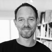 London's Mayor, Sadiq Khan, asking minecraft players to help determine the  achitectural future of our city.