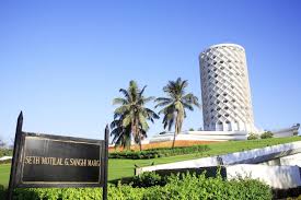 Nehru Science Centre: The Science ...