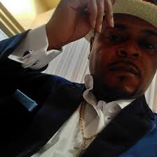 What is the best day of the week to visit Cedar Point?