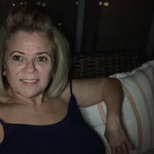 Se adori le fragole, e sei a dieta, devi provare questa torta allo yogurt  alle fragole