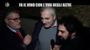 Ritornano dunque le iene stasera 15 ottobre, con il consueto appuntamento alle 21:15 su italia 1. Pintus Al Call Center Le Iene