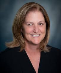 Lori Manley's Instagram, Twitter & Facebook