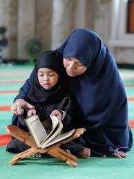 Toh, ia akan menjadi pemimpin di kemudian hari, setidaknya untuk diri sendiri atau keluarganya nanti. Parenting Islami Doa Nabi Yusuf Agar Anak Jadi Pemimpin Kumparan Com