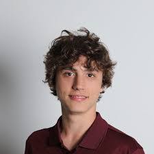 Ethan Windsor's Instagram, Twitter & Facebook