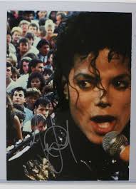 Drew Totten Autographs