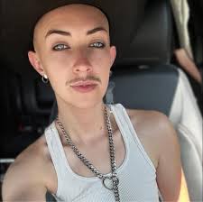 Where to find jester shoes for women in size 6-7?