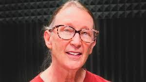 Cynthia Heckman's Instagram, Twitter & Facebook