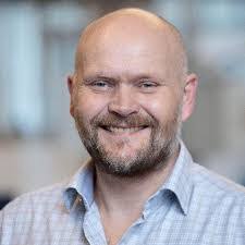 Michael Ronning's Instagram, Twitter & Facebook