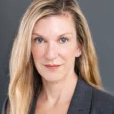 Carrie Darling's Instagram, Twitter & Facebook