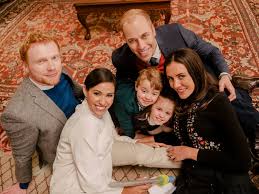 Examine the history of prince harry and meghan markle from the moment they met after being set up by friends. Lifetime S Becoming Royal Cast Compared To The Real Royals They Play Insider