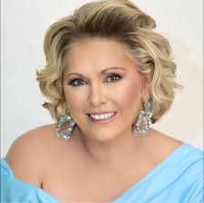 Lora Jean updated her profile picture.