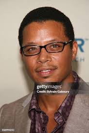 235 Terrence Wall Photos & High Res Pictures