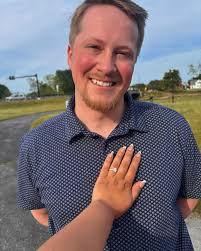 Weddings, vacation, disc golf, engagement, dress shopping *Not my dress  pictured but so fun!**, concerts & disc golf? Best summer I've had as an  adult 🫶🏾