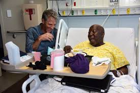 Ncis New Orleans Scott Bakula Visits Air Force Veteran Glen Harris After Filming On Location At The New Veterans Medical Center In N Ncis New New Orleans Ncis