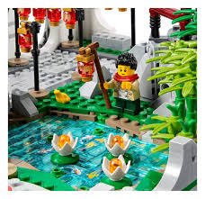 In 2021 vieren we 5 jaar legends of liondance. Lego Chinese New Year Sets 2021 Designer Video Bouwsteentjes Info