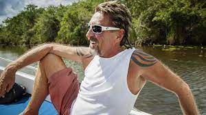 Последние твиты от john mcafee (@officialmcafee). John Mcafee Zdfinfo Doku Uber Bizarren Software Millionar Presseportal