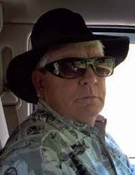 Vernon Watt's Instagram, Twitter & Facebook