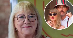 Donna Kelce's Subtle Taylor, Travis Reference in Holiday Touchdown