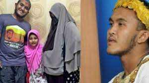 Di setiap kesempatan indadari kerap tampil dengan busana motif kesukaannya tersebut. Inikah Sosok Calon Istri Caisar Indadari Seseorang Yang Sudah Mengagumi Caisar Sejak Dulu Kala Halaman All Tribun Wow