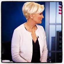 Mika Brzezinski I Love Her Hair Very Striking Short Sassy Hair Sassy Hair Short Hair Styles Pixie