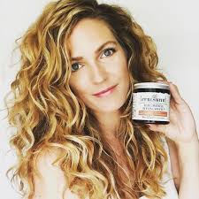 Ellen Rey (ellerey818)