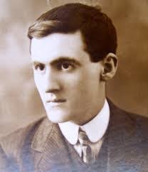 Enid Whitehead's Instagram, Twitter & Facebook