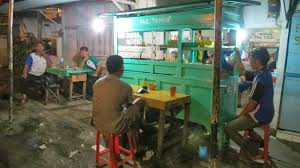 Bubur ayam khas mayong ini sudah sangat dikenal. 7 Tempat Kuliner Nganjuk Yang Asik Buat Nongkrong Wisata Indonesia