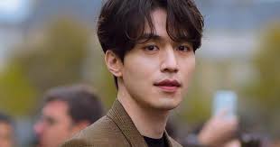 He made his acting debut in 1999. Lee Dong Wook Reveals The Most Crucial Traits He S Looking For In A Woman Koreaboo