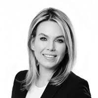 Julie Roehl's Instagram, Twitter & Facebook