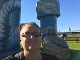 1973 to 2019! On Thursday 12 Dec 2019 the Commandant AAvnTC, together with  family members and many guests, farewelled Mrs Lois Schulz after an amazing  tenure at Swartz Barracks. Lois' time has