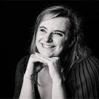 Rebecca Hassell's Instagram, Twitter & Facebook