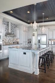 A brass ceiling can finish up a refined and luxurious living room, an aged copper ceiling can add character to a kitchen or bathroom, and a light silver ceiling looks great in minimalist interiors. Modular Kitchen False Simple Small Kitchen Ceiling Design Novocom Top