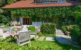 Attraktive wohnhäuser zum kauf für jedes budget, auch von privat! Bauernhaus Waldesruh Bauernhaus 200 M In Gmunden Am Traunsee Zu Kaufen Finest Homes