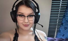 Beverly Blue, Big Big Cherry Pair Up at BBW XXX Adventures | AVN