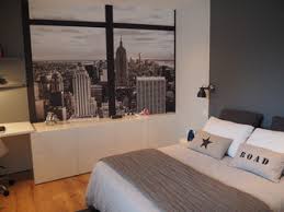 Chambre D Ado Sur Le Theme De New York Contemporary Bedroom Rennes By Caroline Desert Decoratrice D Interieur Houzz Uk