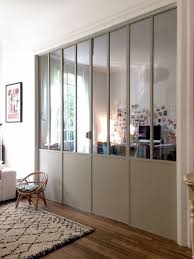 Verrieres D Interieur 20 Idees Pour Trouver L Inspiration En 2020 Verrieres Interieure Cloison Verriere Cloison Amovible