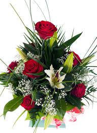 With An Exquisite Bunch Of Congratulations Flowers You Can Make Any Event Memorable For Your Loved Ones S Congratulations Flowers Flowers Flower Arrangements
