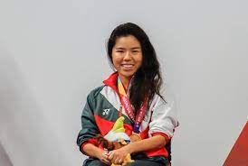 Swimmers, pin xiu swims with her head tilted back and submerged to allow her hips to be raised. Mindchamps Ambassador Yip Pin Xiu Clinches Singapore S Second Swimming Gold At The 2018 Asian Para Games