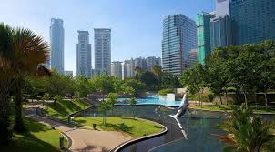 In a rare breakthrough for kuala lumpur pedestrian planning, there the park is popular with joggers (there is a jogging track), but for those with young kids in tow, klcc park makes for a very easily accessible half day diversion—it is certainly easier to reach than the botanical gardens or kl bird park. Klcc Park Islamic Tourism Centre Of Malaysia Itc