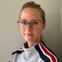 Lana Rainey's Instagram, Twitter & Facebook