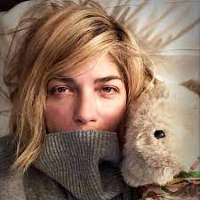 Selma blair's emotional instagram post revealed that she has been suffering for 15 years. Selma Blair S Instagram Post About Multiple Sclerosis Popsugar Fitness
