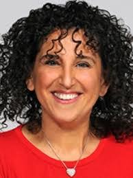 Annie Malka's Instagram, Twitter & Facebook