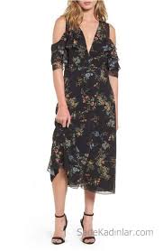 2020 Yazlik Cicekli Sifon Elbise Modelleri Siyah Uzun V Yakali Omzu Acik Dusuk Kol Sifon Elbise Elbise Modelleri The Dress