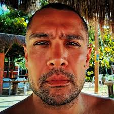 Fabio Mendonça • Facebook