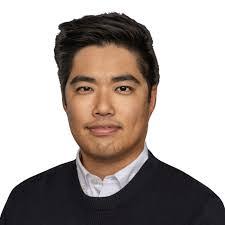 Alan Lee's Instagram, Twitter & Facebook