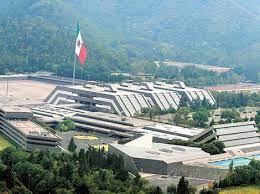 Galeria De Clasicos De Arquitectura Heroico Colegio Militar Agustin Hernandez Manuel Gonza Heroico Colegio Militar Colegios Militares Arquitectura Militar