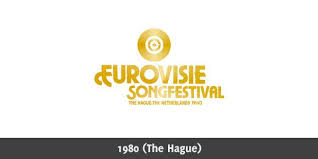 Het abstracte beeldmerk bestaat uit de vlaggen van de 41 deelnemende landen die meedoen aan het liedjesfestijn. Evolution Of The Eurovision Song Contest Logo 1956 2010 Eurovision Logo Eurovision Songs Eurovision Song Contest