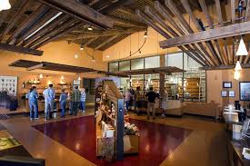 Top 10 Paso Robles Wineries To Visit The Jetsetting Fashionista Paso Robles Wineries Paso Robles Wine Country California