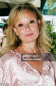 185 Amy Skye Stock Photos, High-Res Pictures, and Images